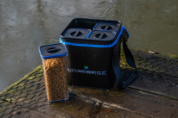 Preston BAIT SAFE CONTAINER - 0.3L / 0.5 pt